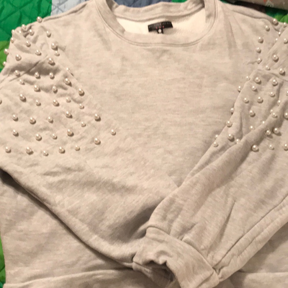 Sweater - Picture 2 of 2